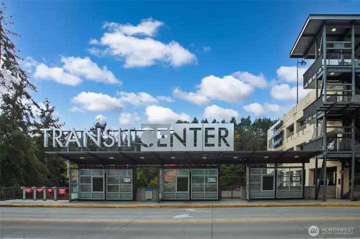 Easy access to shops, transit, and local hot spots—all nearby.