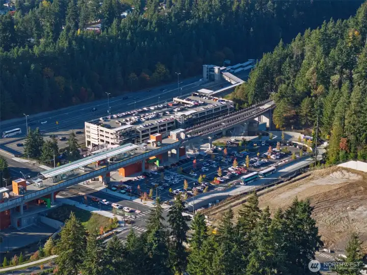 Mountlake Terrace Station makes commuting to Seattle a breeze.