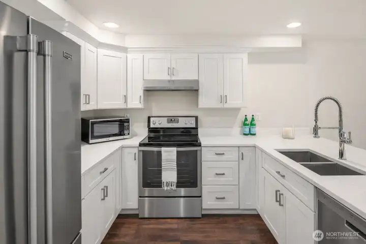 Stainless appliances.