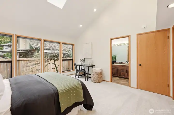 Second primary bedroom with direct access to the guest bathroom. Ideal for guests or multigenerational living.