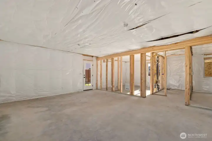 Photographs are for illustrative purposes only. Features, finishes, interior/exterior colors, landscaping and floorplan shown may vary from actual homes built