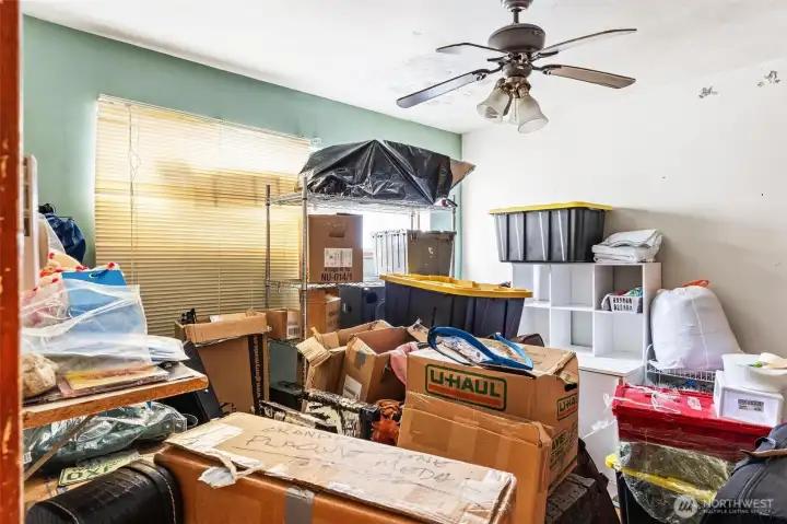 Upper level Bedroom 2