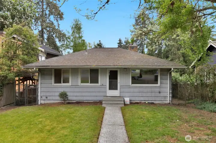This is an incredible opportunity in Meadowbrook!