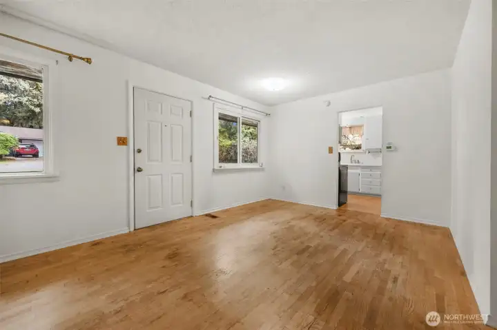 Nice sized area for living and dining room.