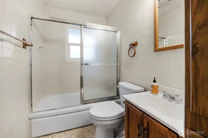 Full bath.