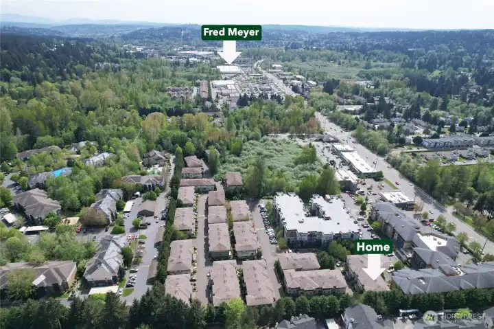 Close to shopping and I-405