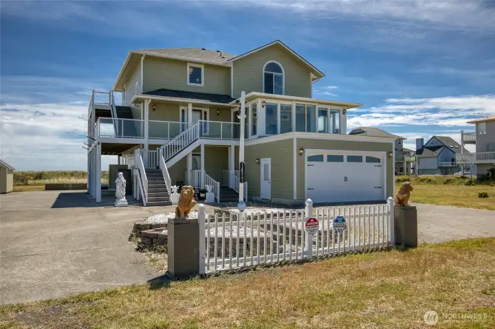 Welcome to "Wings of A Dove"! This gorgeous home has so many upgrades you need to go back again and again to visualize what a wow factor it really has with the eye popping views. The Home has two vehicle parking garage and plenty of guest parking plus stairways to each level for safety!