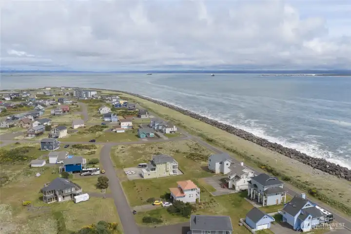 To the East of the Home is a continuation of the Rock Jetty and ships in the background going to Port Docks in Hoquiam and Aberdeen!