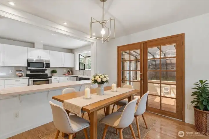 Virtually Staged Dining Room Virtually Staged Dining Room