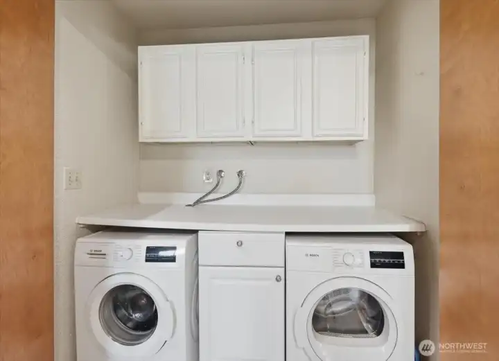 Bosch W/D Included! Bosch W/D Included!