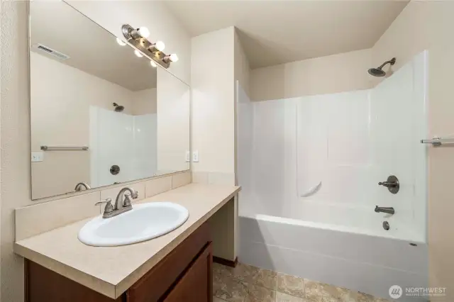 2nd bathroom