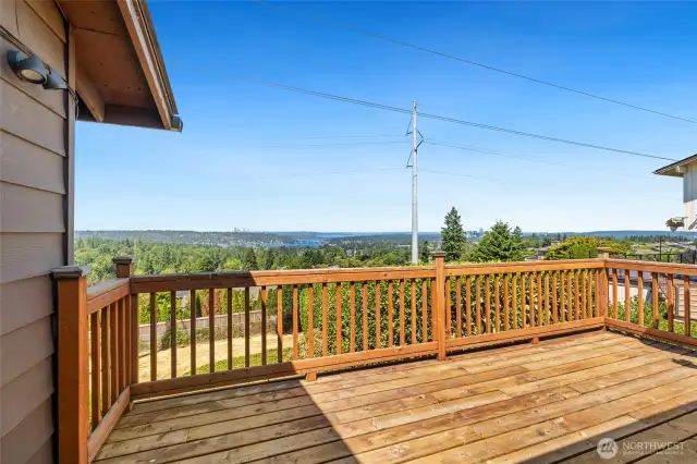 Deck w/view