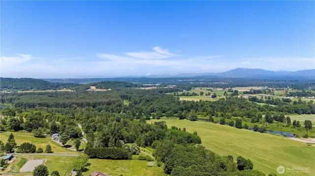 The valley,  Mt Baker and Cascades mountains