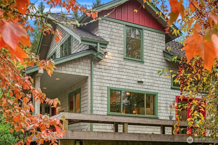 A pretty and picturesque profile in every season.