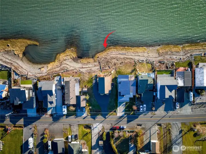 Lovely, walkable neighborhod