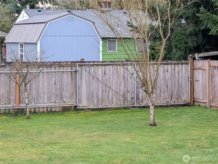 Alley Access with Rolling Gate