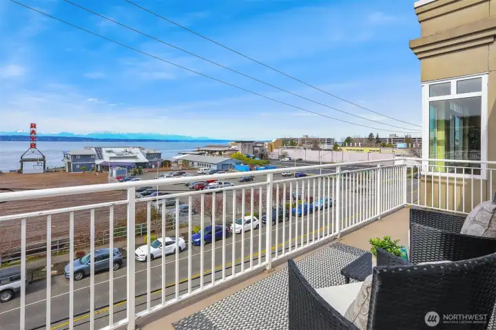 Another angle of the deck.