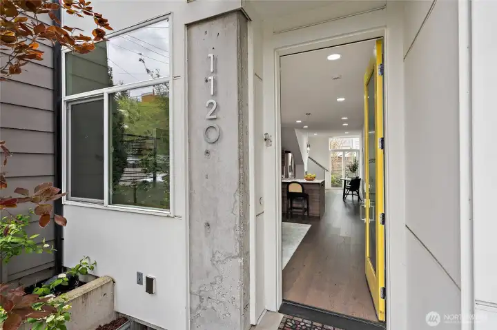 Welcome into the Sleek Judkins Park TownHouse.