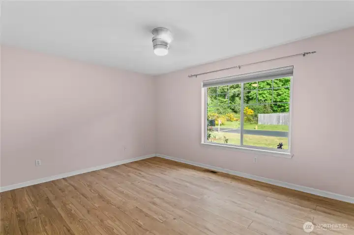 Massive Primary bedroom