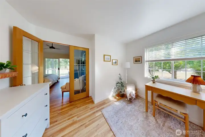 office off entry connected to primary office off entry connected to primary