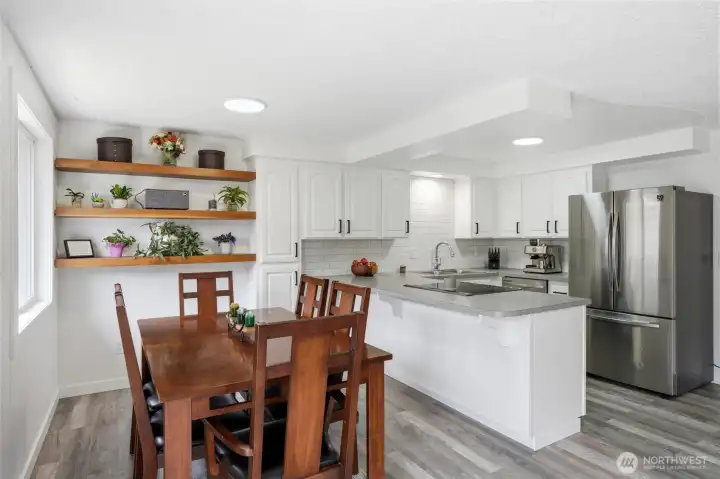 Dining room/kitchen Dining room/kitchen