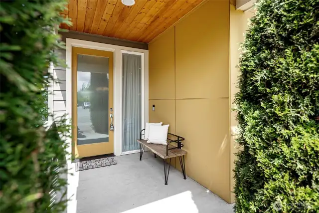 Step inside this light & bright fully detached home with modern updates!