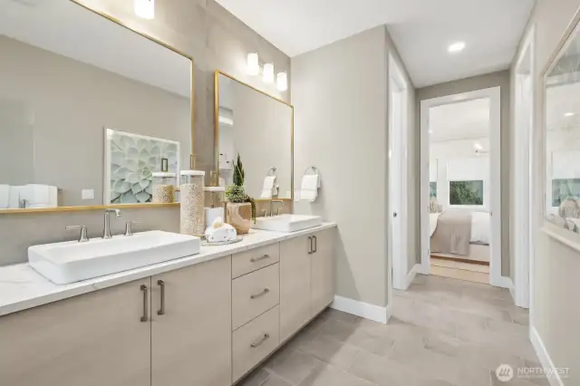 Primary Bath (Facade, Ext Colors, Interior Photos & Floor Plans for illustrative purposes only. Actual Facade, Ext Colors, Interiors & Floor Plans may differ.)