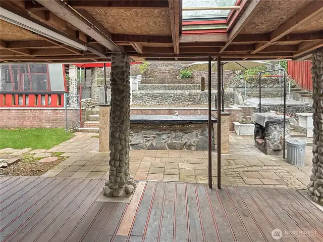 Patio to the backyard right off the mudroom.