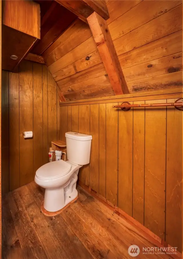1/2 bath