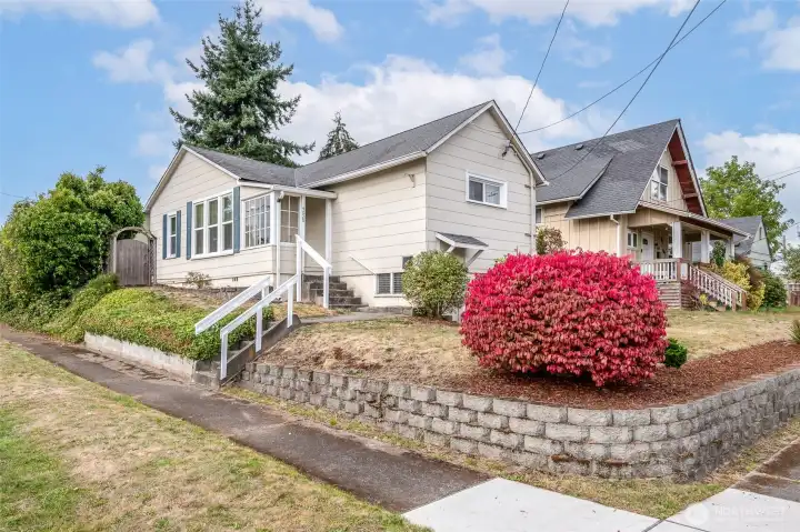 Welcome to this delightful Craftsman at 4020 S Asotin St, Tacoma, WA 98418