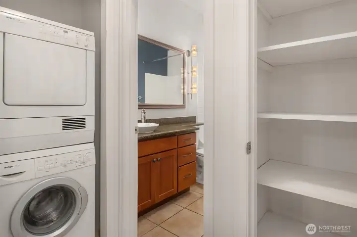 In unit laundry and full linen closet