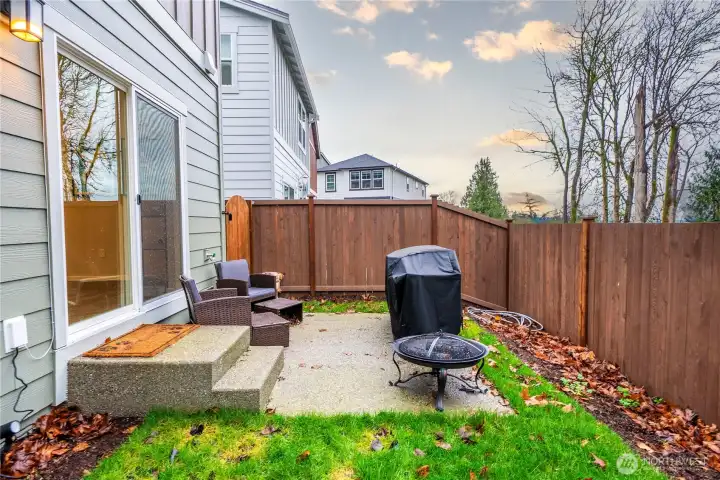 Brand NEW Blackstone and fire pit will convey!