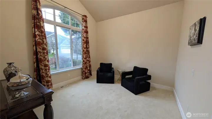 Den/office on Main level