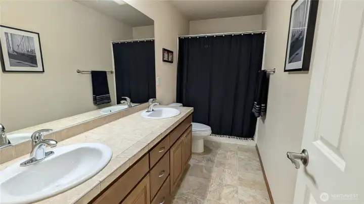 Full Bathroom upstairs