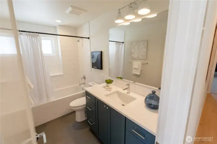 Full Bath next to Bedroom #4