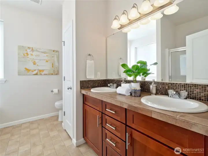Primary bath