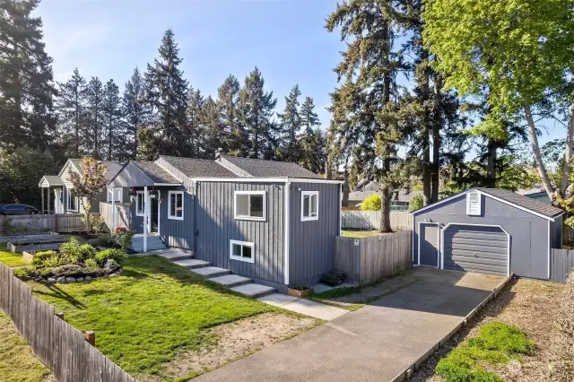 With fresh exterior paint, a two-car garage, and a fully fenced yard, this home is ready for you to make it yours and change your address.