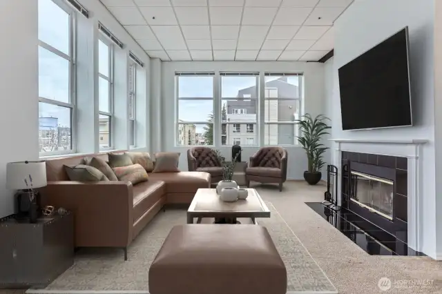 Very spacious living area, plenty of room for lounging, dining and entertaining.