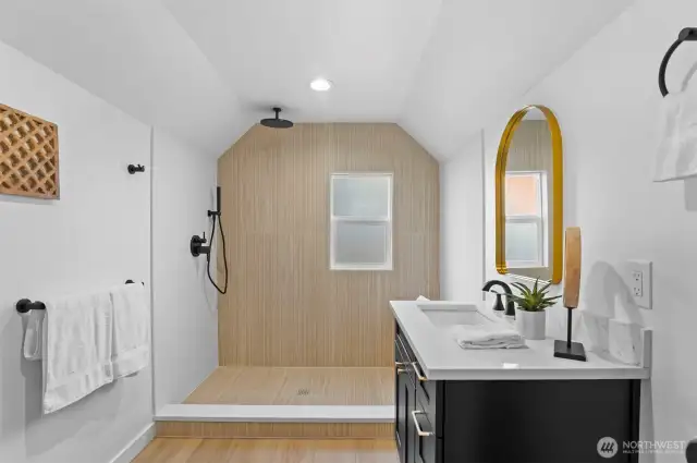 ensuite primary bath