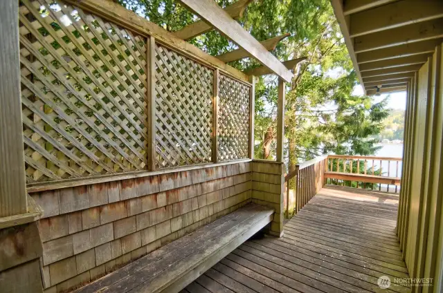 Entryway Bench to take off shoes, or drop groceries on your way into the Cabin.