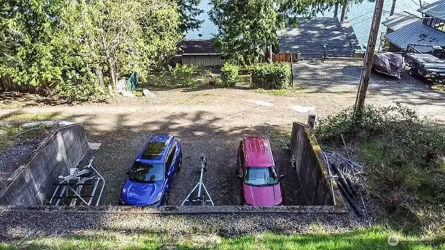 More parking near the cabin for trailers, guests, RV.