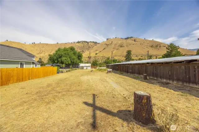 Rare adjacent parcels offered together for larger scale development