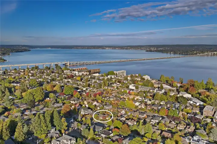 Easy access to the UW and Eastside