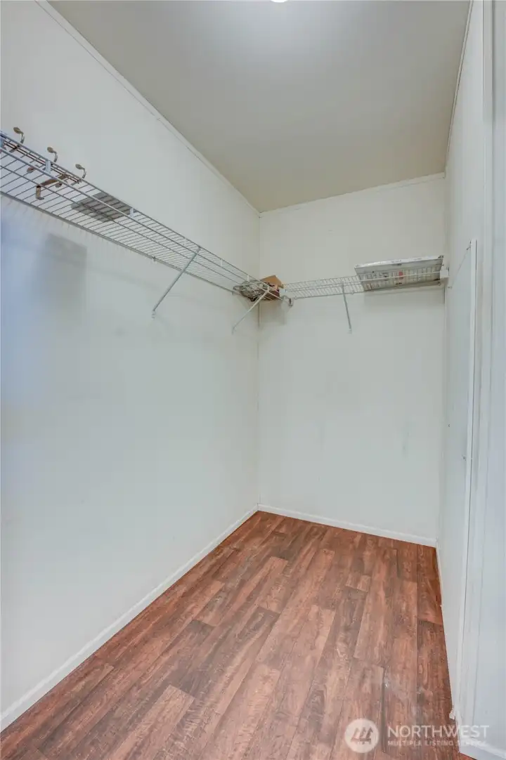 Walk-in closet