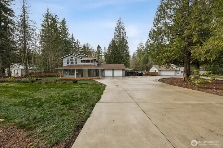 New concrete driveway installed in 2021