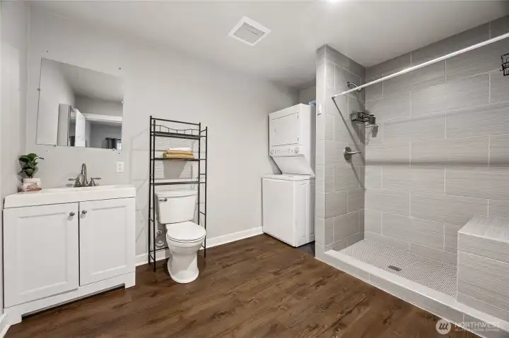 Guest house bathroom