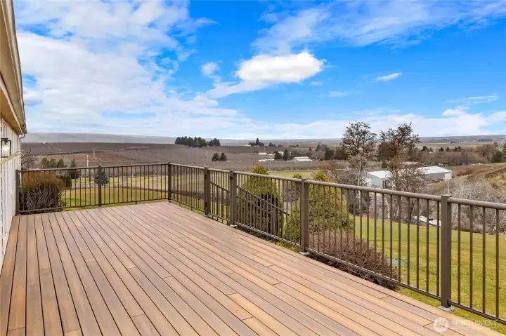 Views of the wrap around deck