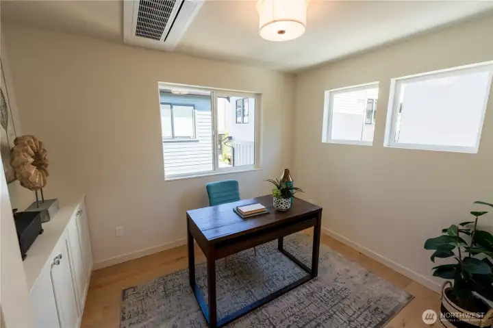 Den/Home Office