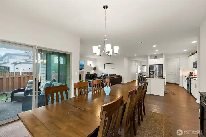 Dining room has plenty of space for just the right table for you...an Entertainer's dream!