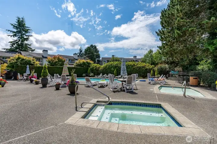 Community hot tub adjacent to the pool rounds out the amenity-rich lifestyle at Bluegrass Condominiums.
